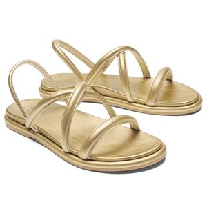 NWT Olukai Strappy Tiare Sandals In Bubbly Bubbly Gold Color